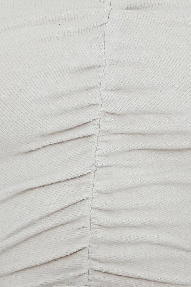 Beige/cream
