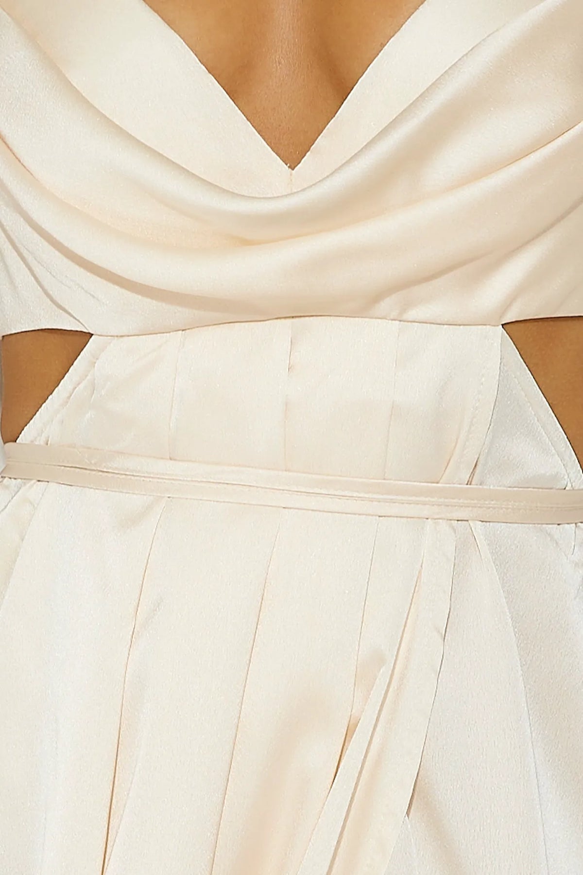 Beige/cream