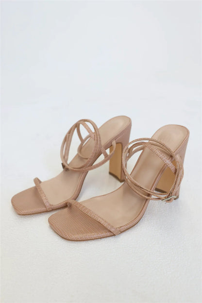 Beige/cream