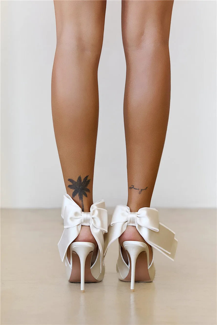 Beige/cream