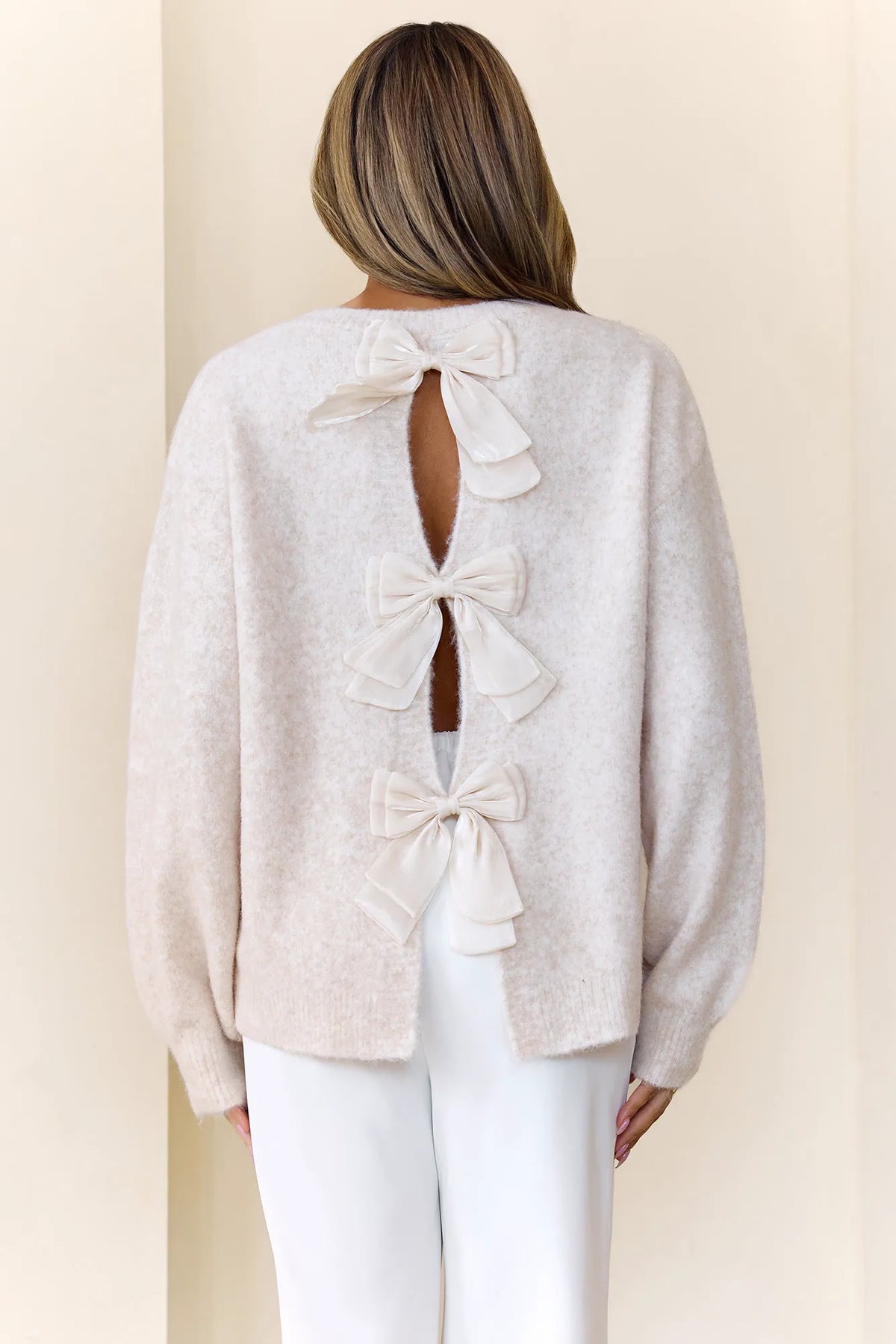 Beige/cream