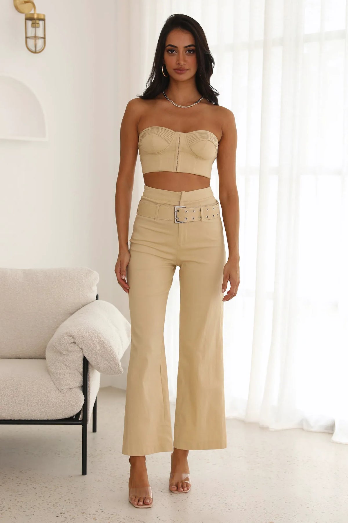Beige/cream