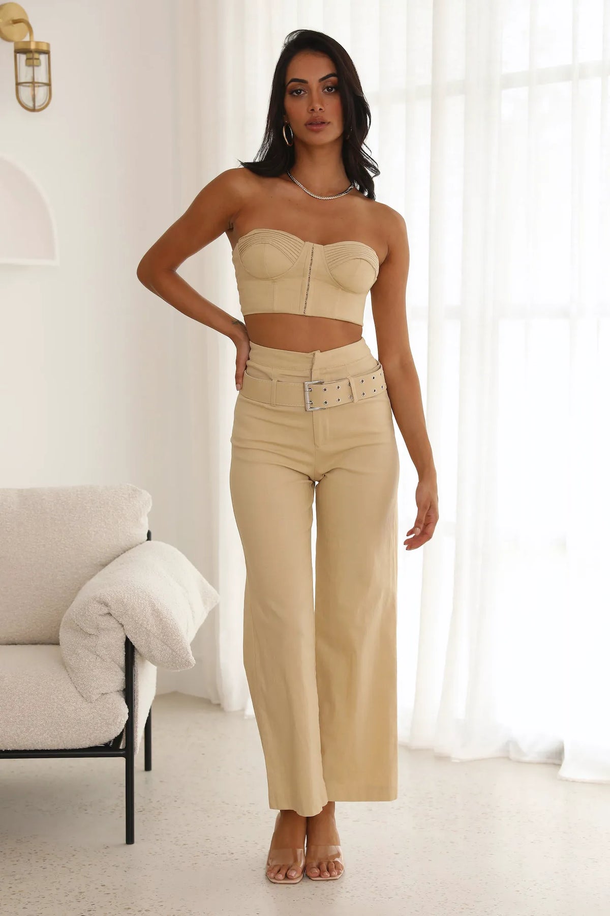 Beige/cream