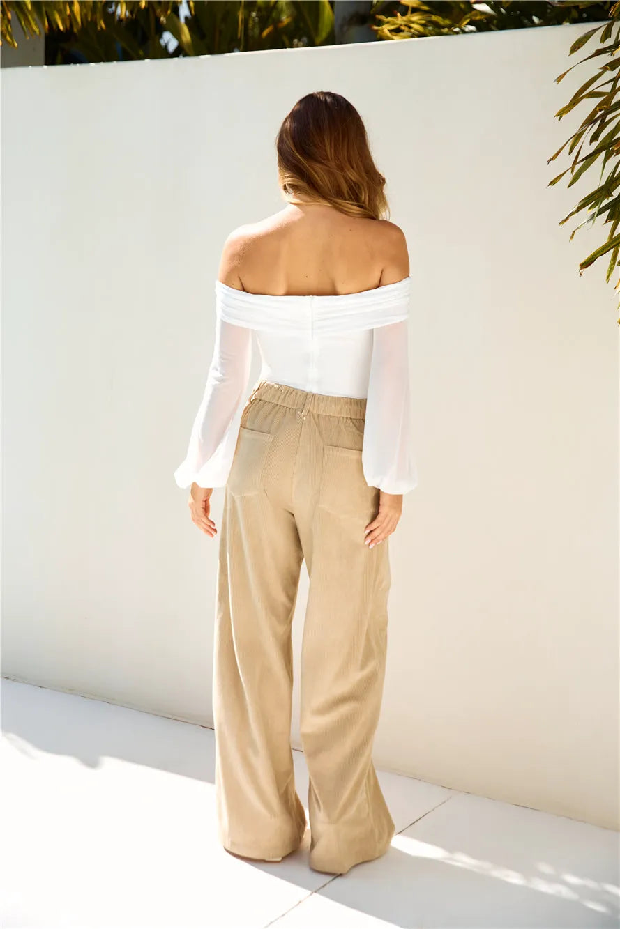 Beige/cream