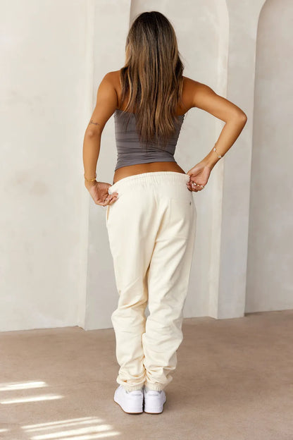 Beige/cream