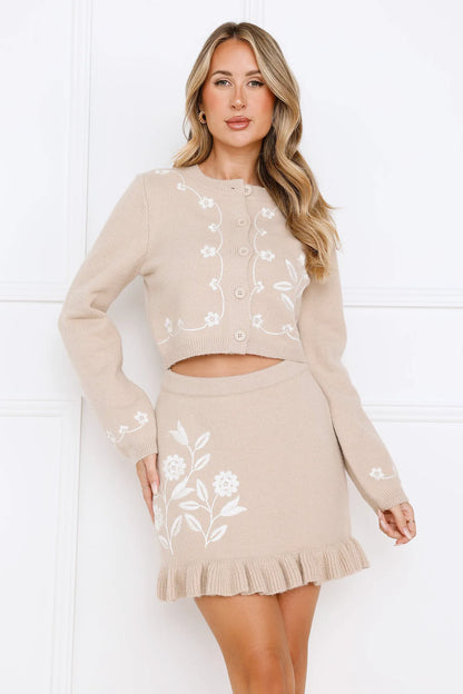 Beige/cream
