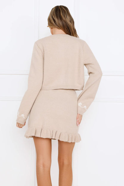Beige/cream