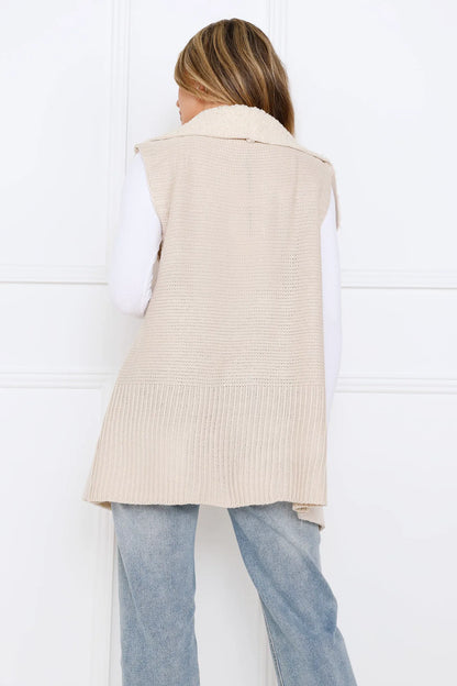 Beige/cream