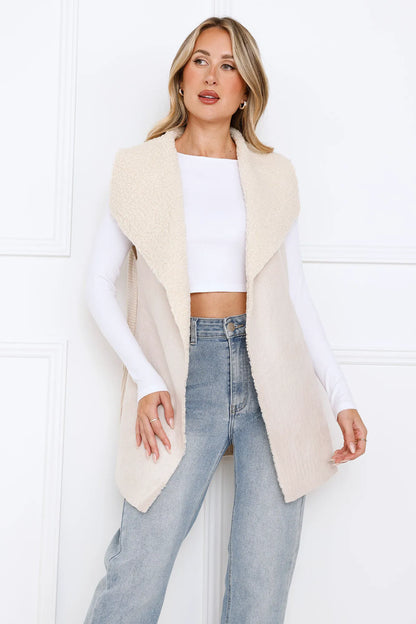 Beige/cream
