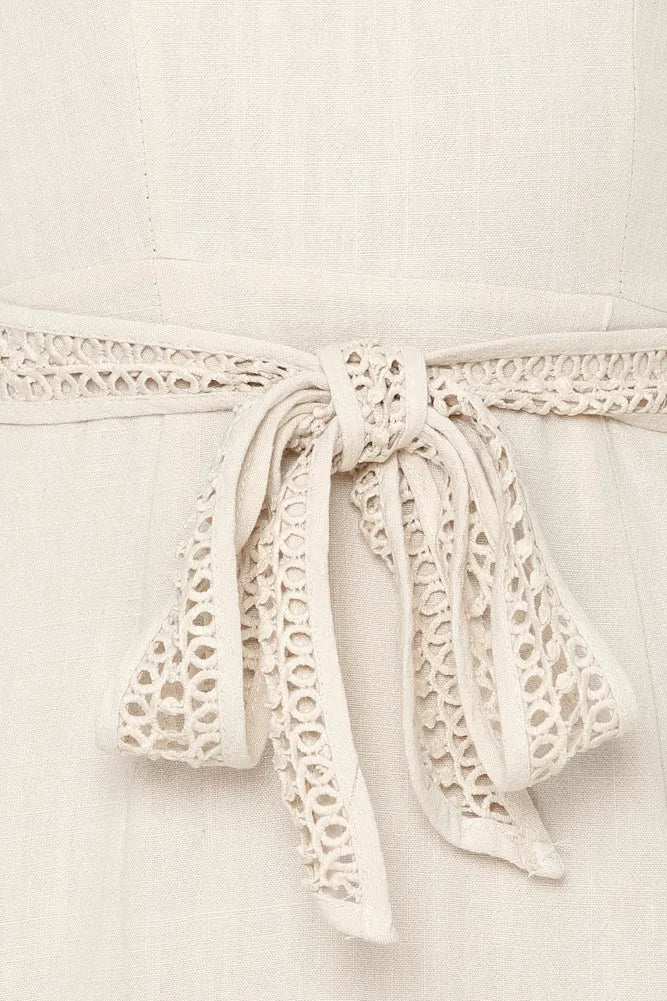 Beige/cream