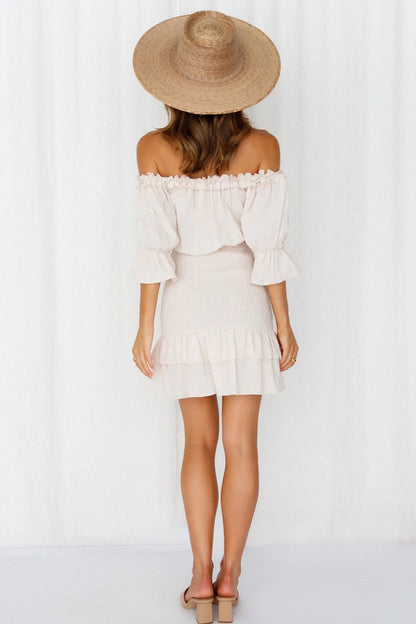 Beige/cream
