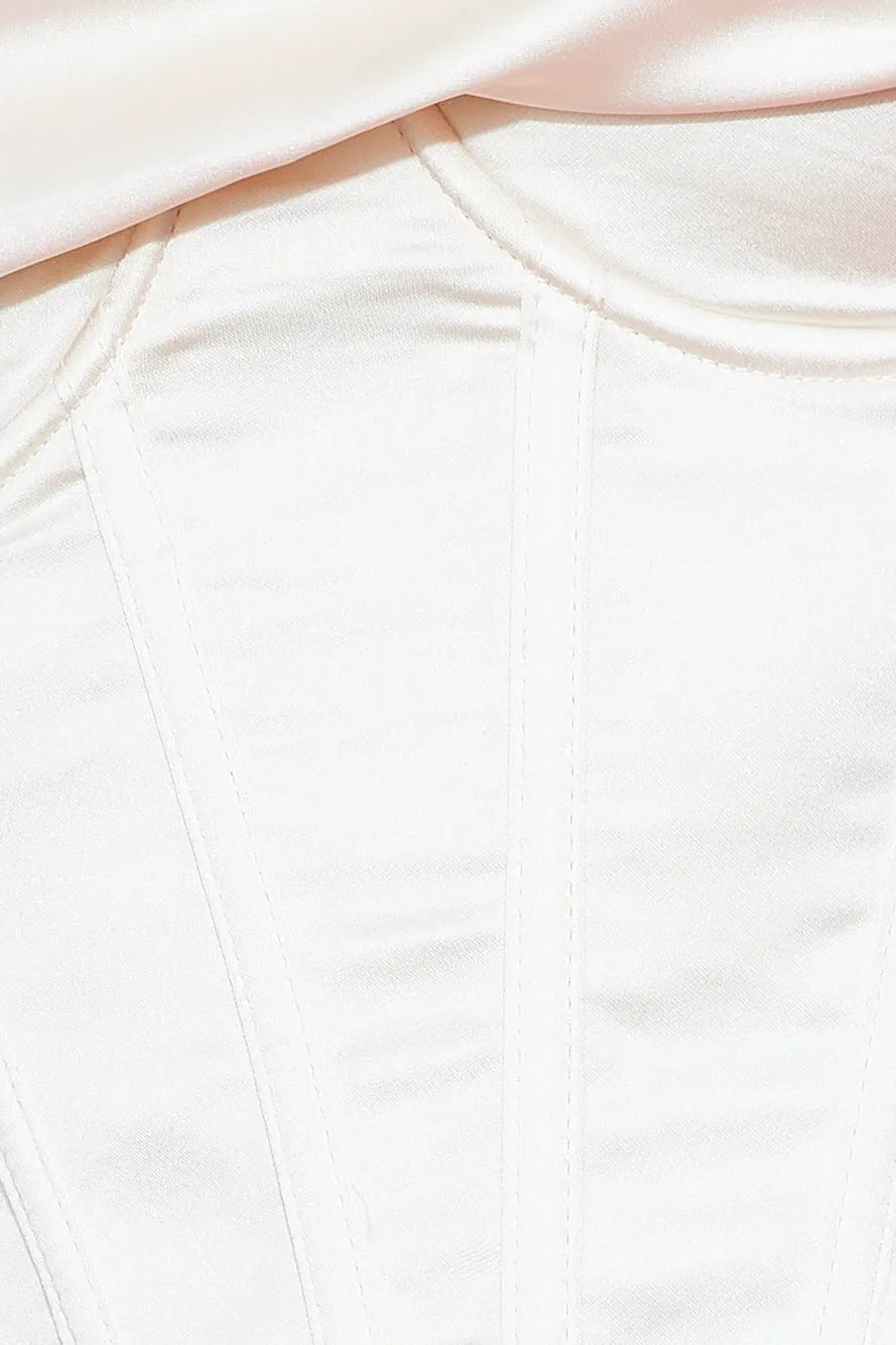 Beige/cream