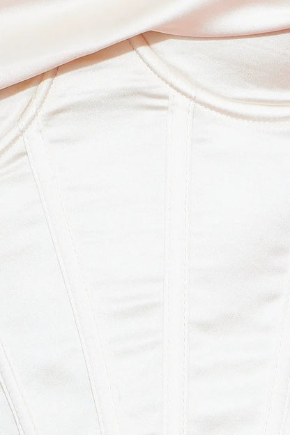 Beige/cream