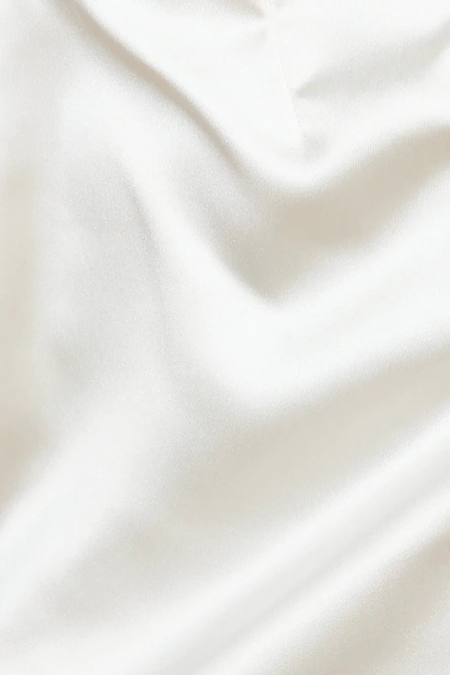 Beige/cream
