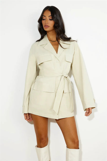 Beige/cream