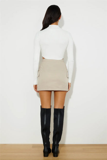 Beige/cream