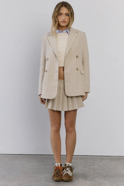Beige/cream