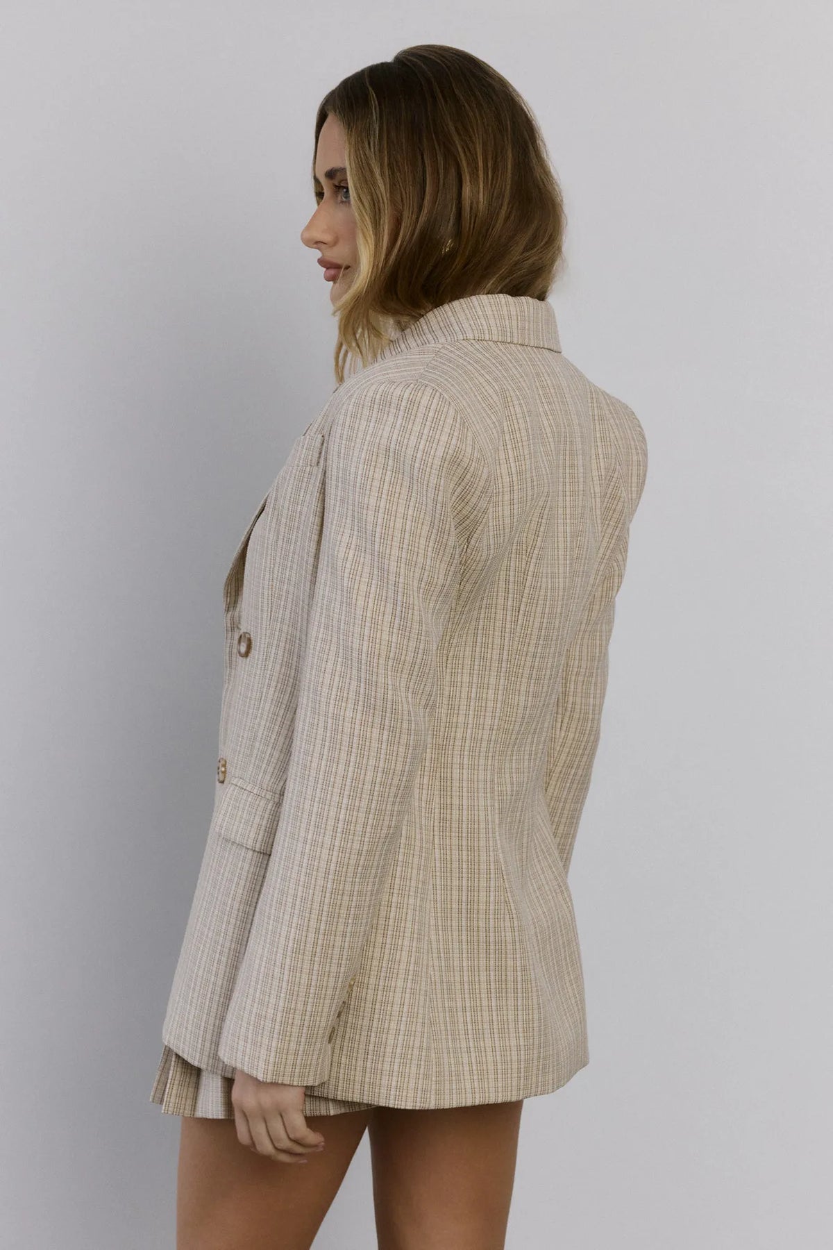 Beige/cream