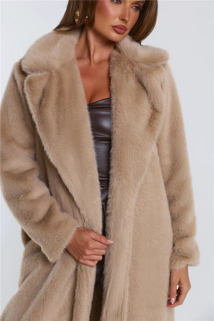 Beige/cream