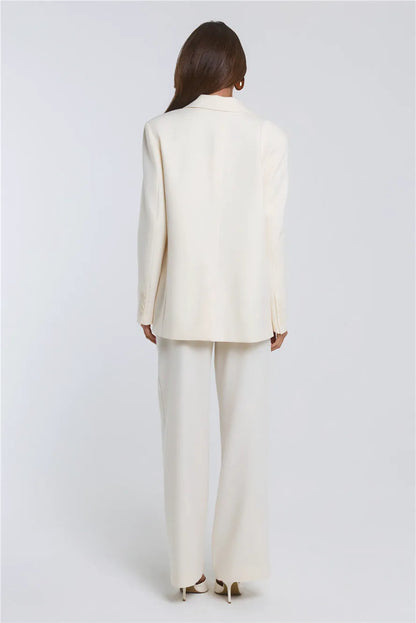 Beige/cream