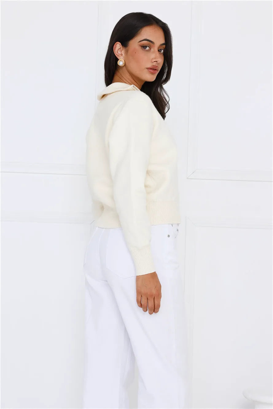 Beige/cream