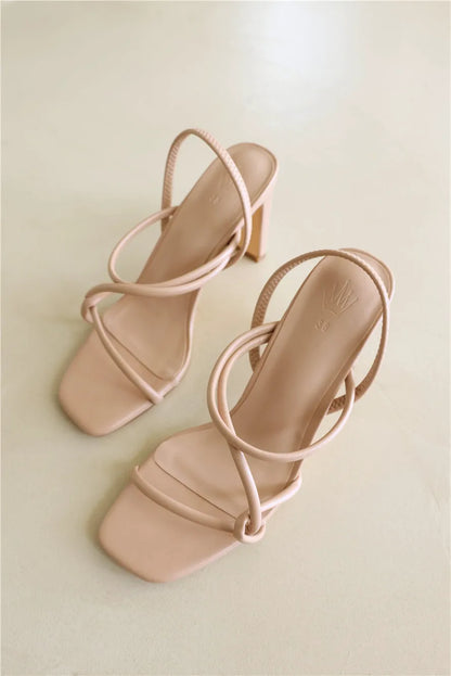 Beige/cream