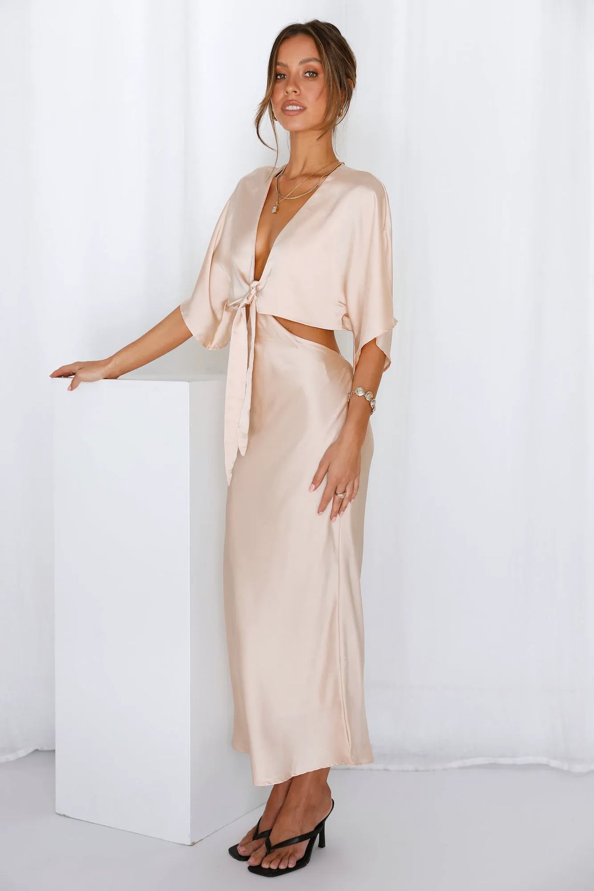 Beige/cream