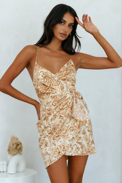 Beige/cream