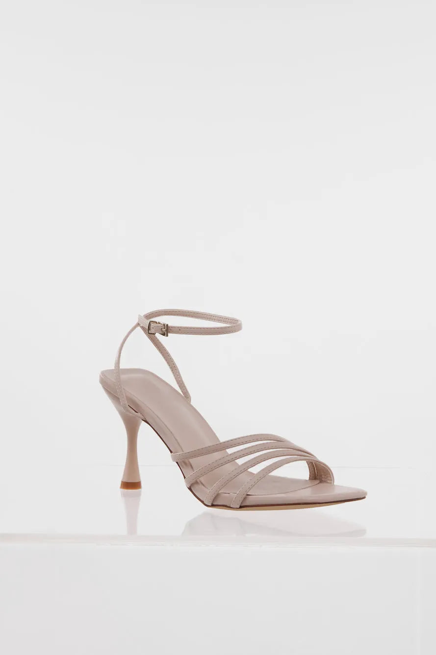 Beige/cream