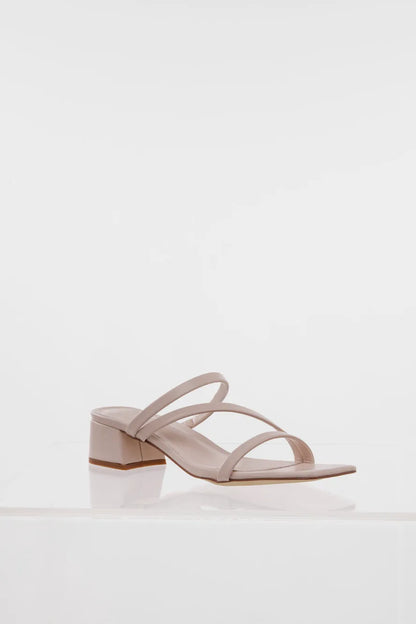 Beige/cream