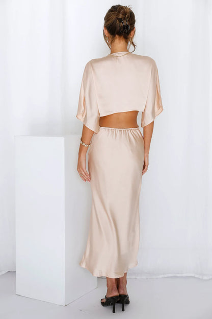 Beige/cream