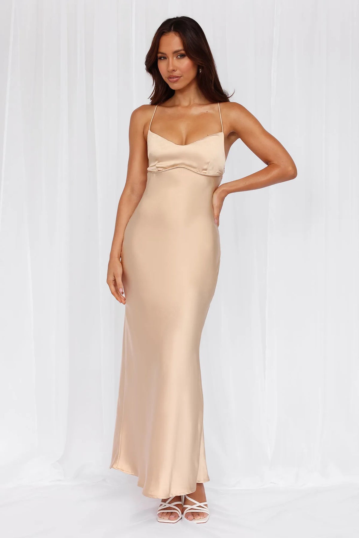 Beige/cream