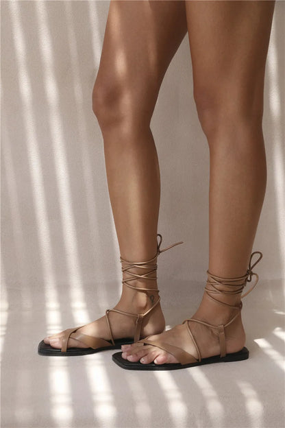 Beige/cream
